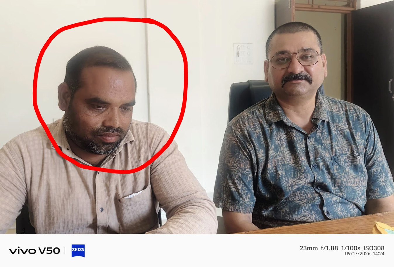 नामांतरण के नाम पर ₹8 हजार की डील! नायब तहसीलदार और प्राइवेट बाबू लोकायुक्त के जाल में