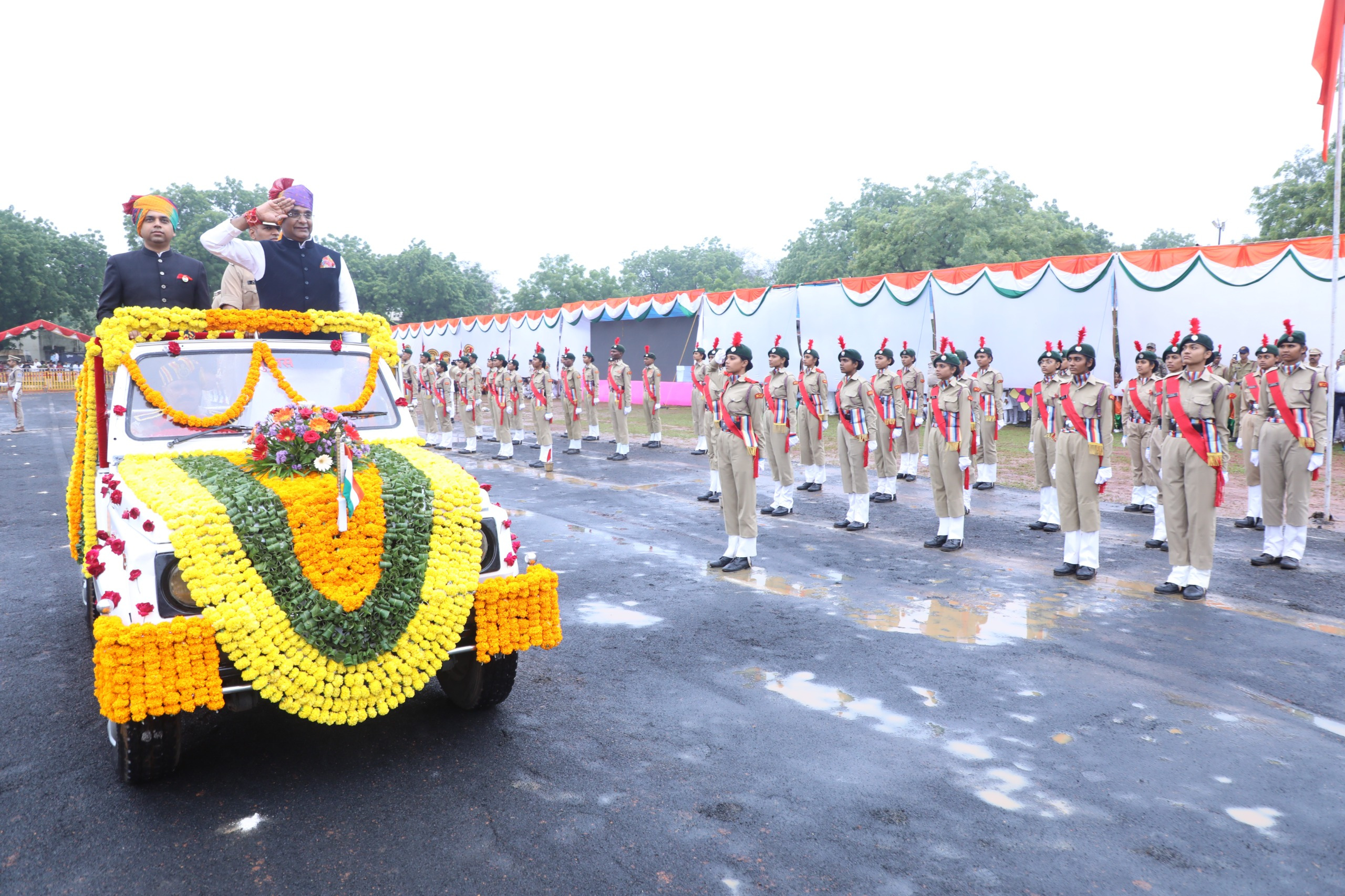 आन-बान-शान से लहराया तिरंगा, नर्मदापुरम में हर्षोल्लास से मनाया गया 80वां स्वतंत्रता दिवस