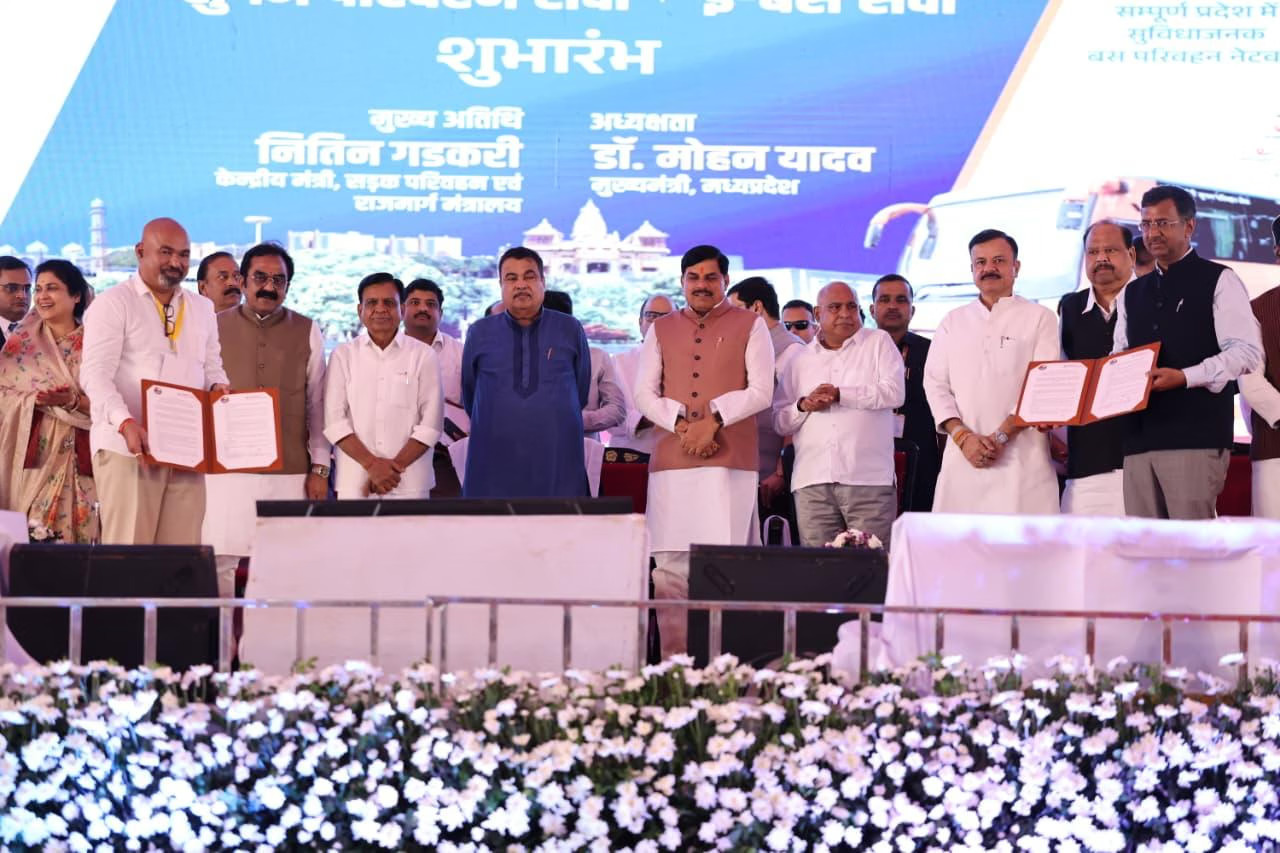 21 साल बाद MP में लौटी सार्वजनिक बस सेवा, 351 बसों से नई शुरुआत; 2031 तक 15 हजार बसों का लक्ष्य