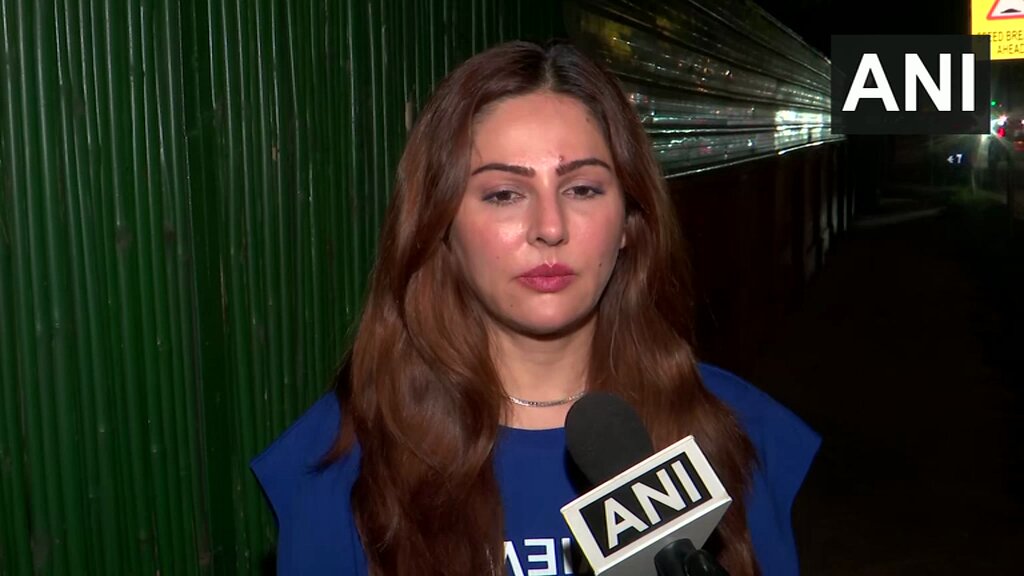 मोहन भागवत के बयान पर मुमताज पटेल का पलटवार, बोलीं- भारत में लागू करके दिखाएं