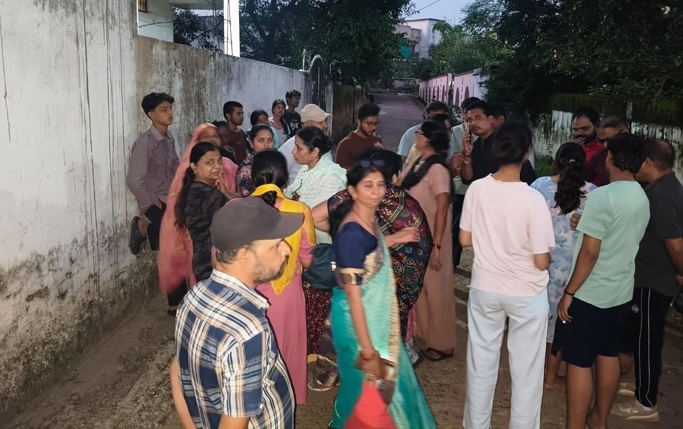 आठ वर्षीय बालिका से कथित मारपीट और गर्म चिमटे से जलाने का आरोप, महिला के खिलाफ FIR