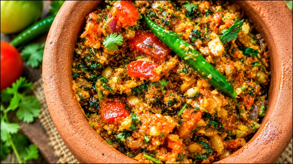 Amla Peanut Chutney Recipe: आंवला और मूंगफली से बनाएं देसी तड़के वाली चटपटी चटनी, स्वाद ऐसा कि बार-बार खाने का करेगा मन